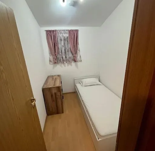 Apartman Vodice וודיצה